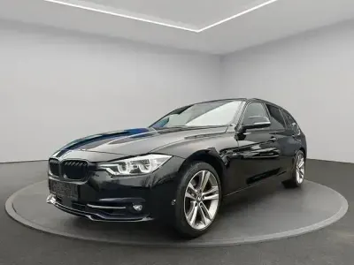 Second-hand BMW 330 Sport Line 252 CP (185 kW) 2017 Negru Break