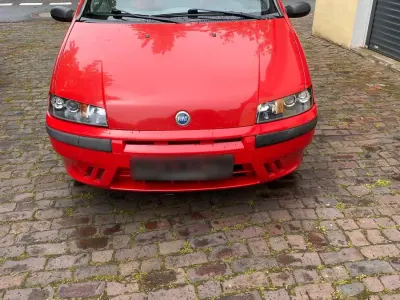 Gebraucht Fiat Punto 60 PS (44 kW) 2001 Rot Kleinwagen