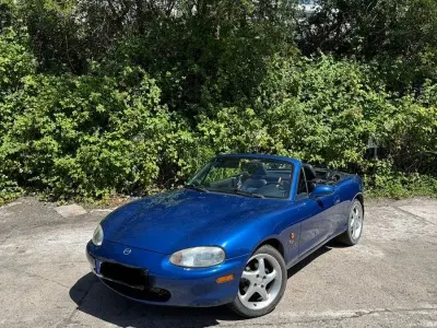 Gebraucht Mazda MX5 140 PS (102 kW) 1999 Blau Cabrio