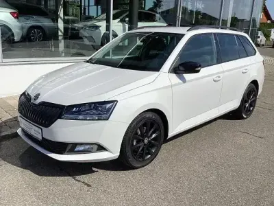 Gebraucht Skoda Fabia Ambition 95 PS (69 kW) 2022 Candyweiss Kleinwagen