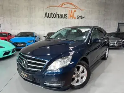 Gebraucht Mercedes R350 AMG 265 PS (194 kW) 2012 Blau Van / Kleinbus