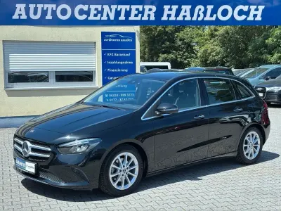 Gebraucht Mercedes B180 Progressive 136 PS (100 kW) 2019 Schwarz Kleinwagen