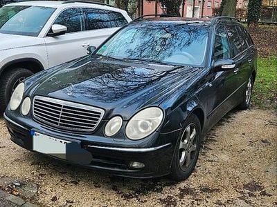 Mercedes E280