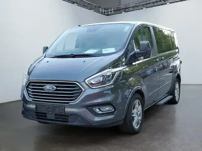Gebraucht Ford Tourneo Custom Titanium 170 PS (125 kW) 2019 Grau Van