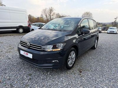Gebraucht VW Touran Comfortline 150 PS (110 kW) 2020 Grau Van / Kleinbus