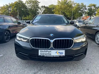 Gebraucht BMW 530 Sport Line 252 PS (185 kW) 2021 Schwarz Limousine