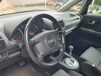 Gebraucht Audi A2 61 PS (44 kW) 2004 Silber Kleinwagen