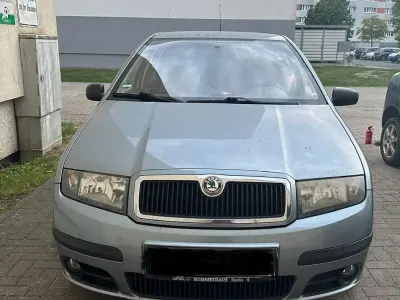Gebraucht Skoda Fabia 54 PS (39 kW) 2005 Silber Kleinwagen