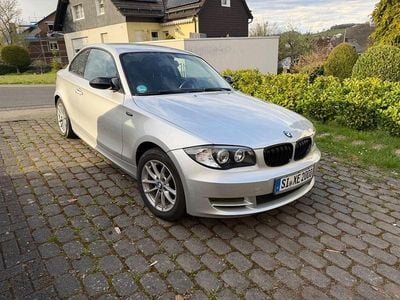 Gebraucht BMW 120 177 PS (130 kW) 2007 Silber Kleinwagen