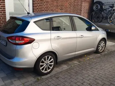 Gebraucht Ford C-MAX Titanium 150 PS (110 kW) 2016 Silber Van / Kleinbus