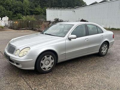Mercedes E220