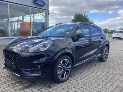 Używany Ford Puma ST-Line X 155 KM (114 kW) 2023 Czarny Sedan/Limuzyna