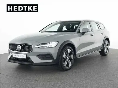 Second-hand Volvo V60 CC 145 CP (106 kW) 2024 Break