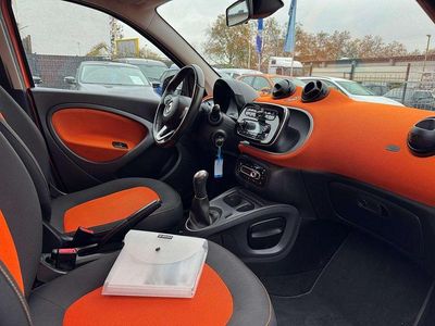 Gebraucht Smart ForFour 71 PS (52 kW) 2015 Orange Kleinwagen