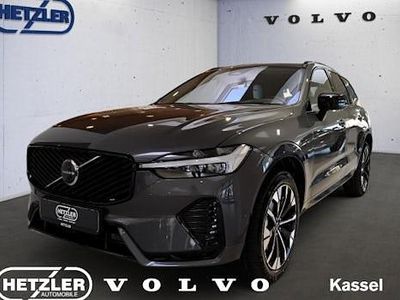 Neu Volvo XC60 Plus 250 PS (183 kW) 2026 Grün SUV