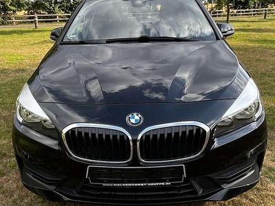 Usata BMW 218 Advantage 140 CV (102 kW) 2019 Nero Monovolume