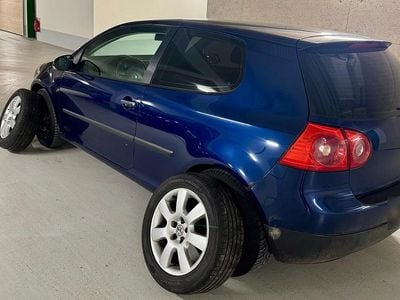 Gebraucht VW Golf V 75 PS (55 kW) 2004 Blau Kleinwagen