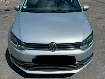 Używany VW Polo 90 KM (66 kW) 2017 Srebrny Hatchback