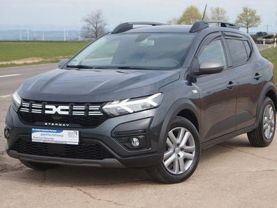 Gebraucht Dacia Sandero Expression 91 PS (66 kW) 2023 Grau SUV