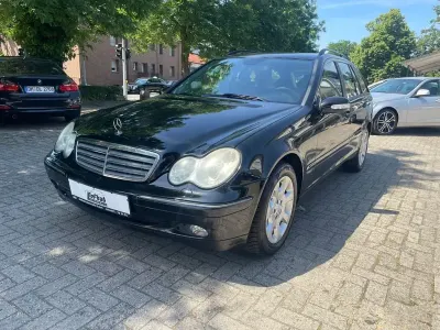 Gebraucht Mercedes C180 143 PS (105 kW) 2004 Schwarz Limousine
