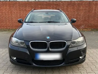 Gebraucht BMW 320 Comfort Edition 177 PS (130 kW) 2009 Schwarz Kombi