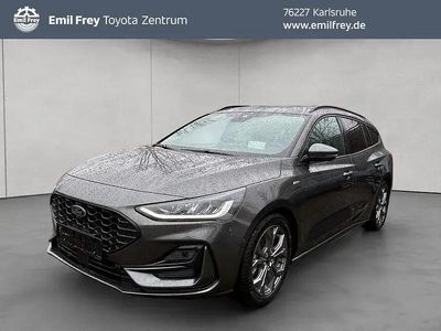 Grau Gebraucht 2024 Ford Focus ST-Line Kombi | 22.990 € (Guter Preis)