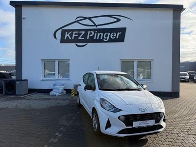 Gebraucht Hyundai i10 GO! 67 PS (49 kW) 2023 Weiß Kleinwagen