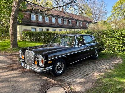 Usata Mercedes 280 200 CV (147 kW) 1972 Marrone Berlina