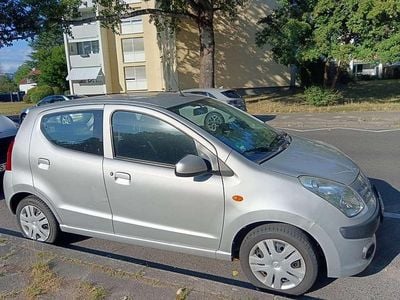 Nissan Pixo