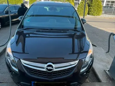Gebraucht Opel Zafira Tourer 150 PS (110 kW) 2014 Braun Van / Kleinbus
