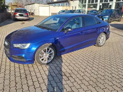 Gebraucht Audi A3 S-Line 150 PS (110 kW) 2016 Blau Limousine