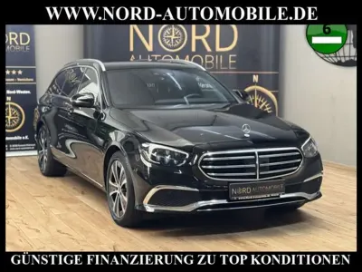 Gebraucht Mercedes E300 Exclusive 306 PS (225 kW) 2022 Schwarz Limousine