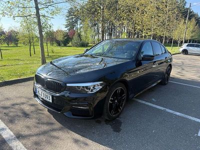 Gebraucht BMW 520 M Sport 184 PS (135 kW) 2018 Schwarz Limousine