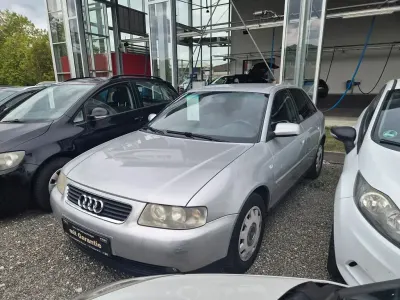 Gebraucht Audi A3 Ambiente 102 PS (75 kW) 2001 Silber Kleinwagen