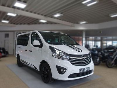 Weiß Gebraucht 2017 Opel Vivaro Van / Kleinbus | 19.450 € (Teuer)