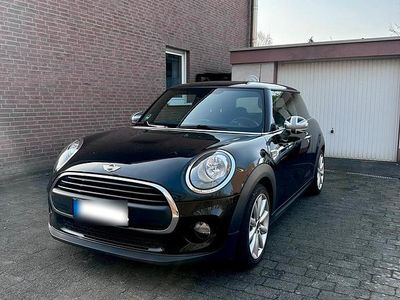 Gebraucht Mini ONE 75 PS (55 kW) 2017 Schwarz Kleinwagen