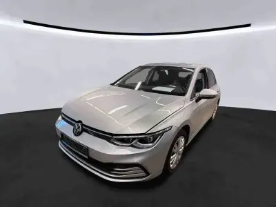 Gebraucht VW Golf VIII Business 110 PS (80 kW) 2023 Silber Limousine