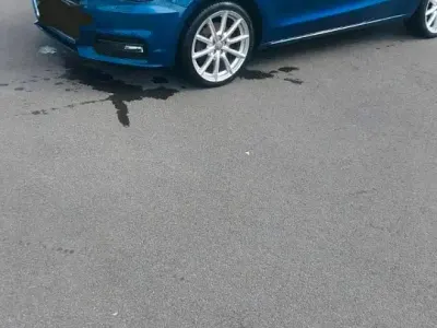 Gebraucht Audi A1 S-Line 125 PS (91 kW) 2015 Blau Kleinwagen