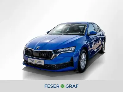 Gebraucht Skoda Octavia Essence 116 PS (85 kW) 2025 Energyblau Kleinwagen