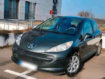 Gebraucht Peugeot 207 88 PS (64 kW) 2006 Grau Kleinwagen