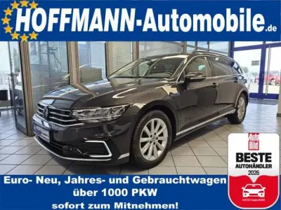 Gebraucht VW Passat 218 PS (160 kW) 2021 Mangangraumet. (metallic) Kombi