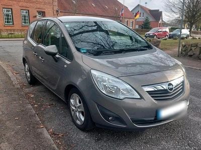 Gebraucht Opel Meriva 101 PS (74 kW) 2011 Braun Van / Kleinbus