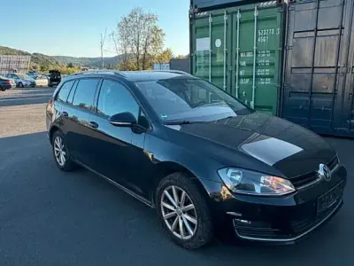 Gebraucht VW Golf VII LOUNGE 150 PS (110 kW) 2016 Schwarz Kombi