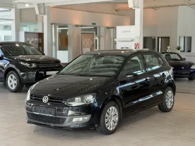 Gebraucht VW Polo Comfortline 86 PS (63 kW) 2013 Deep black perleffekt Kleinwagen