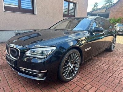 BMW 730