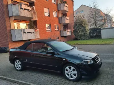 Begagnad Opel Astra Cabriolet 147 HK (108 kW) 2002 Svart Cab