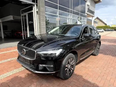 Gebraucht Volvo XC60 Core 398 PS (292 kW) 2024 Schwarz metallic SUV