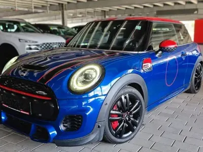 Gebraucht Mini John Cooper Works 231 PS (169 kW) 2019 Blau Kleinwagen