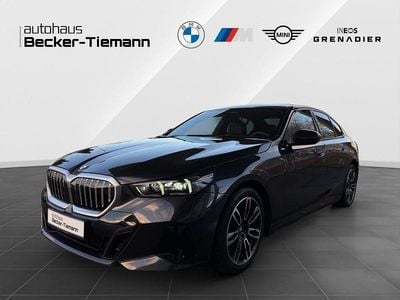 Gebraucht BMW 540 M Sport 303 PS (222 kW) 2025 Grau Limousine