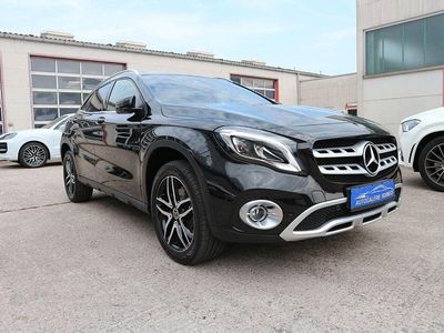 Mercedes GLA220
